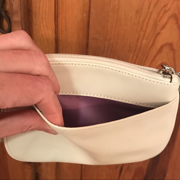 Coach white wristlet - Picture 3 of 7